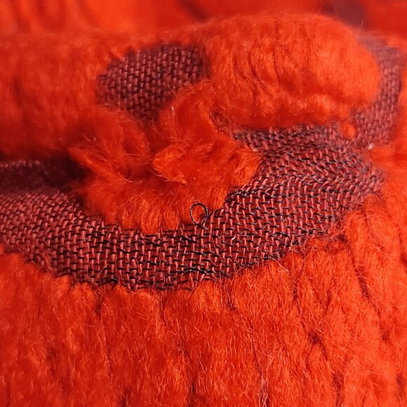 Louis Vuitton LV Monogram Logomania Red Wool Scarf Pre-Owned - Picture 14 of 15